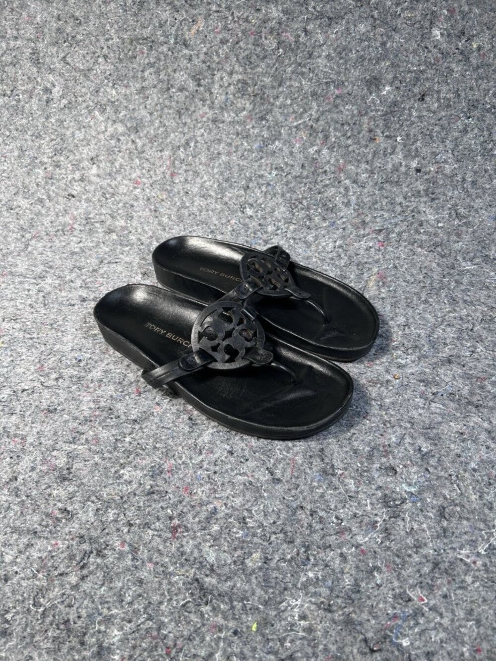 Tory Burch Miller Black Leather Thong Sandals Womens Size 8.5